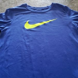 Boys nike shirt